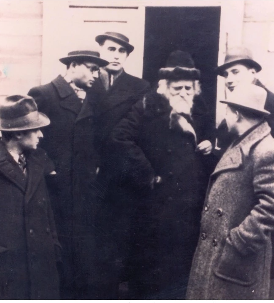 רבב ביציאה מביתו77.png