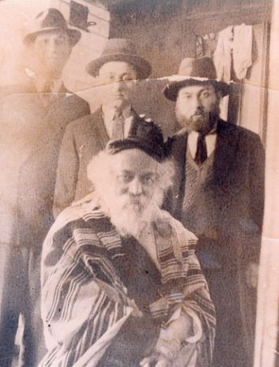 רבב עם טלית11.png