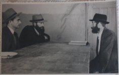 הרב שטיינמן בכפס.jpg