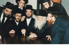השפע חיים בחנוכה.png