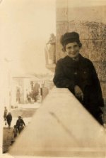 הפני מנחם בצעירותו44.jpg