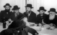 ראי ורחש.jpg