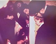אמשינוב זצל בנרות חנוכה.jpg