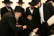 מראות-מחיי-הגאון-הגדול-רבי-משה-שפירא-זצל-8.jpg