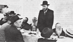הרב דסלר1177.png