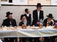 בבר מצוה לבנו יבלטא.jpg