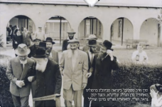 ריא עם הרב מפוניבז ברמהש.png