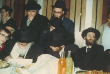 הגרמ''ש ברמן היבלט''א הגרי''ש אלישיב.JPG