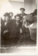 הגראיל פורים בכפר סבא.png