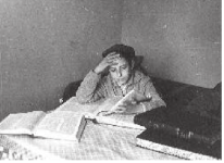 רבי נתן צבי פינקל בילדותו.png