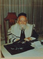 הרב פיינשטיין.JPG