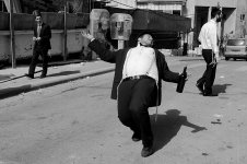 פורים בני ברק שיכור.jpg