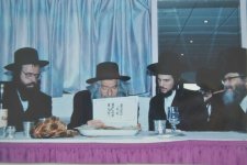 הפנמ עם בנו רשא.jpg