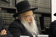 רבי אליהו סופר ראש ישיבת רכסים קול אליהו (2).jpg