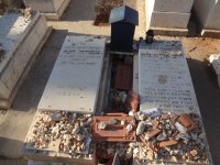 קבר ר אריה לוין.JPG