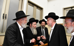 רבי בונים שרייבר.png