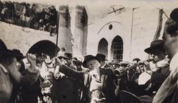 לג-בעומר-במירון-לפני-שנים-1536x1028.jpg