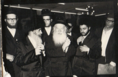 אמשינוב חתונה 3.PNG