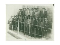 תמונה קבוצתית חברון נדירה.jpg