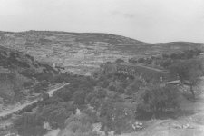 הר הזיתים, גיא בן הינום, גיהנם, ומה שביניהם