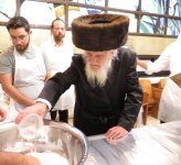 רבי-מרדכי-אויערבאך-פסח-פד-2.jpeg