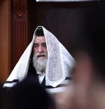 ביקורו-של-האדמור-מויזניץ-באלעד-לרגל-חנוכת-מקוה-הטהרה-והנצחת-שם-מטבח-החסד-עזר-לשמחות-6.jpg