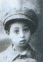 Ovadia_Yosef_as_a_child.jpg