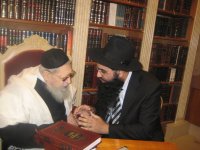 הרב סימן טוב עם הרב עובדיה.jpg