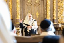 היכל ישיבת ראדין.jpg