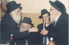 רשז רשק רזר.jpg