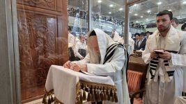 בתפילת כל נדרי האחרון תשפ''ג.jpg