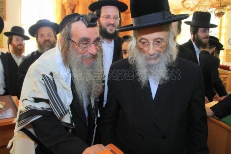 ברית-לנכד-הגרנ-קופשיץ-מבית-שמש-13-470x313.jpg