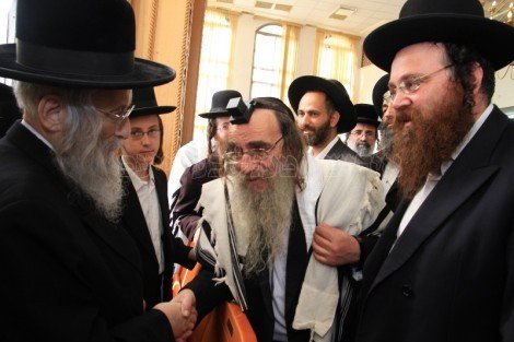ברית-לנכד-הגרנ-קופשיץ-מבית-שמש-12-470x313.jpg