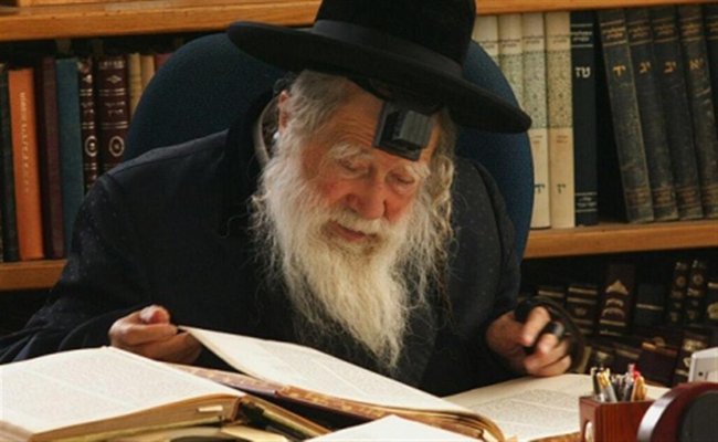 הרב מערלוי.jpg