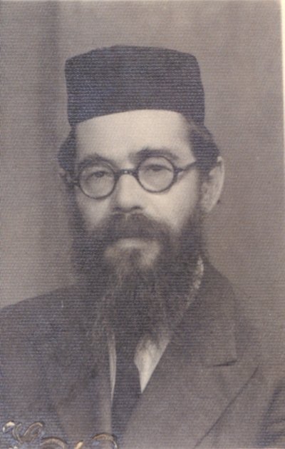 הרב שך בצעירותו.jpg